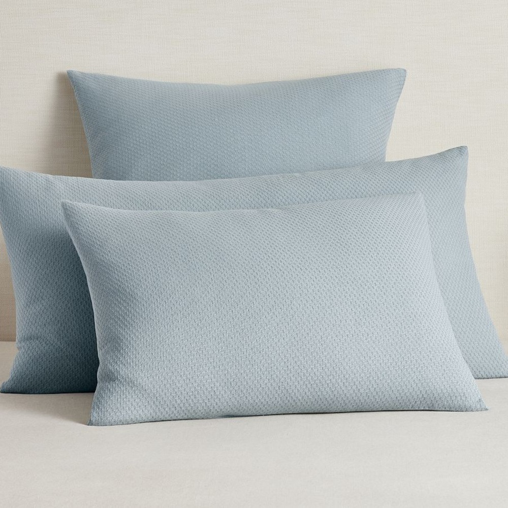 Pottery Barn Cloud Blue Waffle Knit King Pillow Shams - set of 2 - NWT